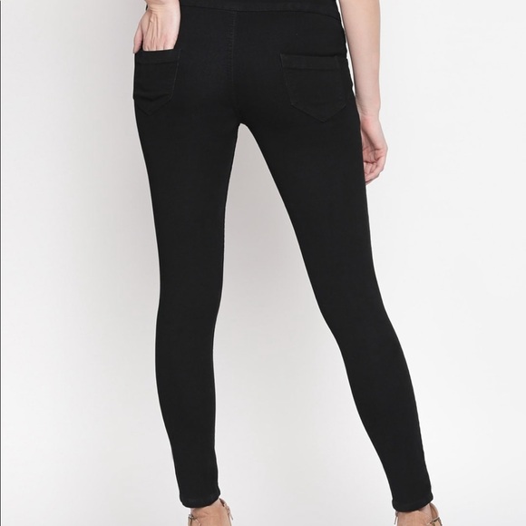 High rise black jeans - Picture 2 of 13